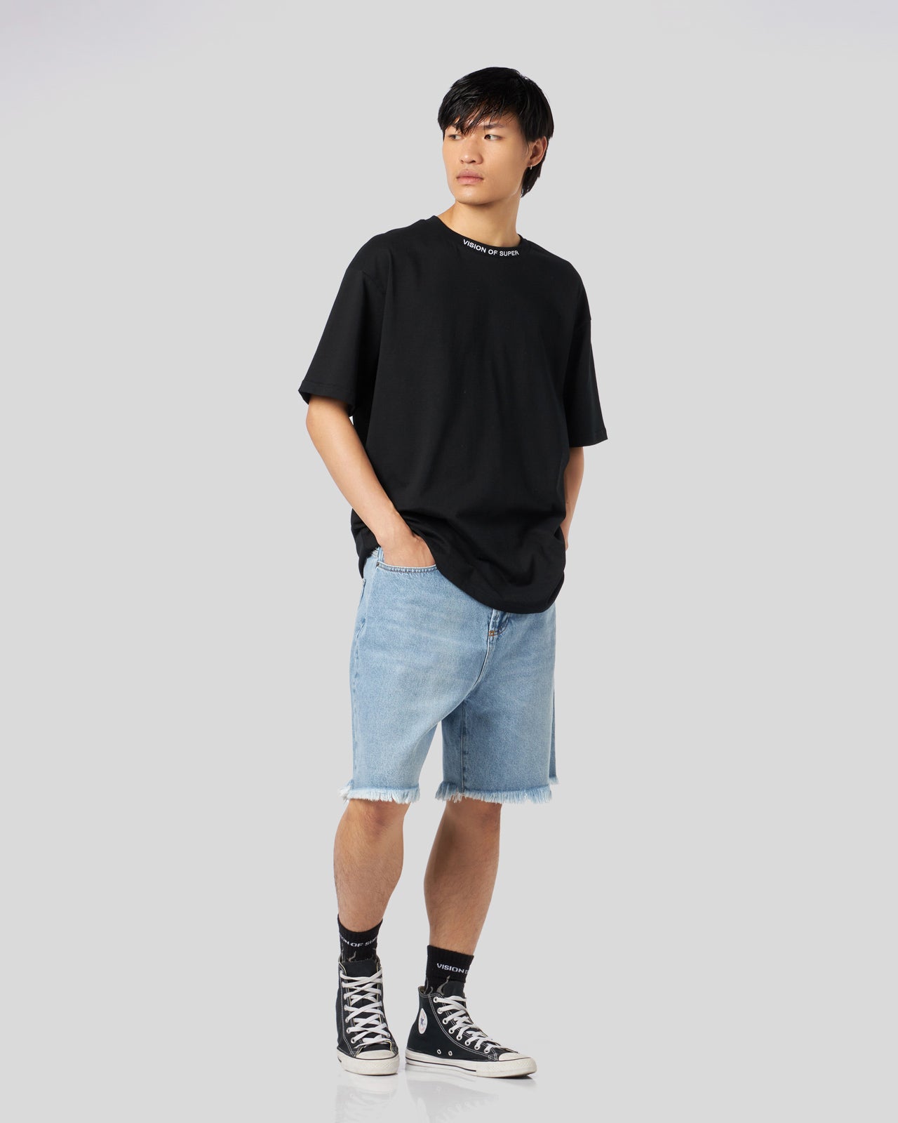 BASIC VISION T-SHIRT