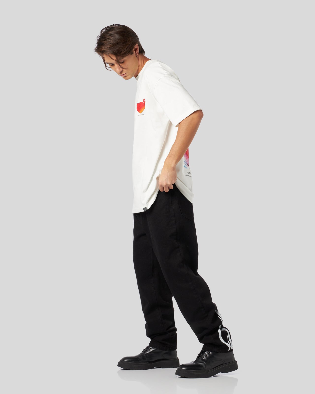 WHITE T-SHIRT WITH PUFFY LOVE PRINT