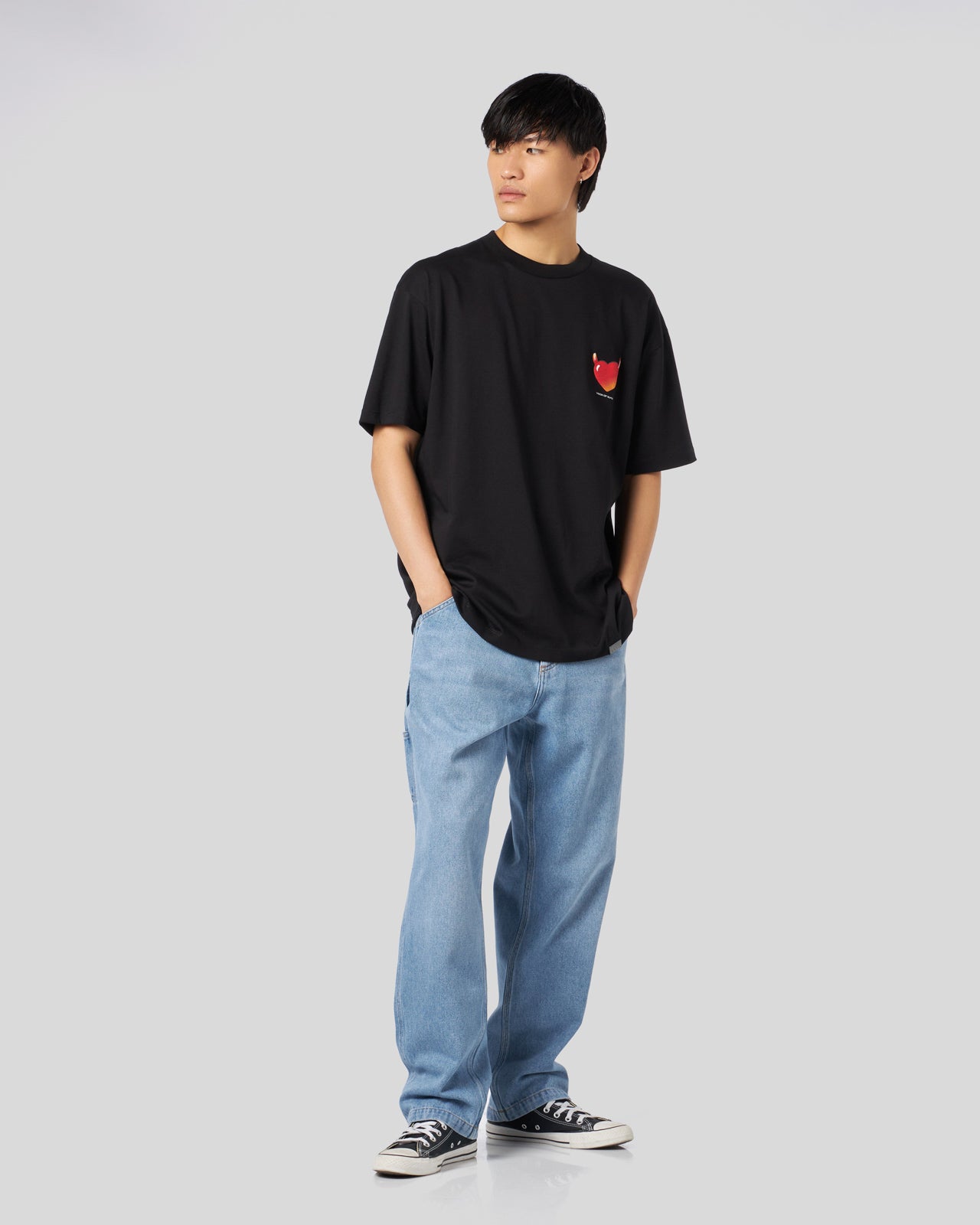 T-SHIRT NERA CON GRAFICA PUFFY LOVE