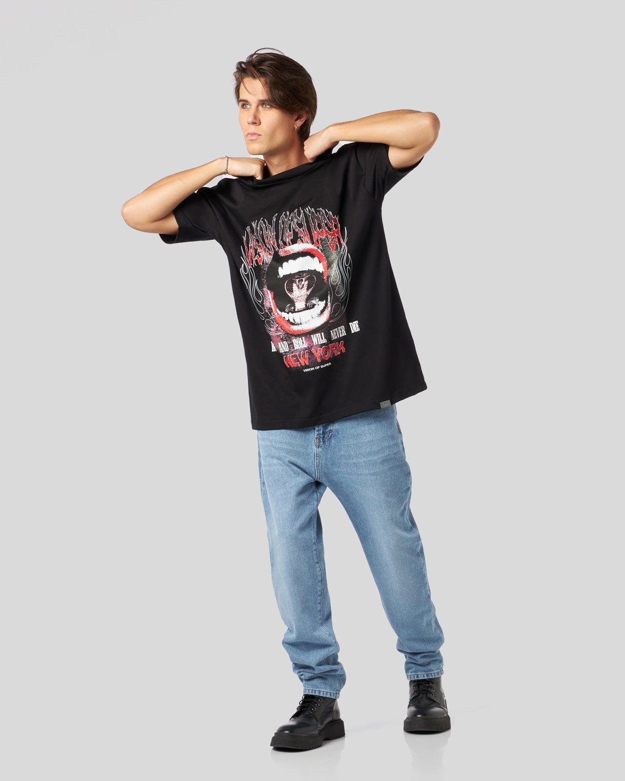 T-SHIRT GRIGIA CON GRAFICA COBRA MOUTH