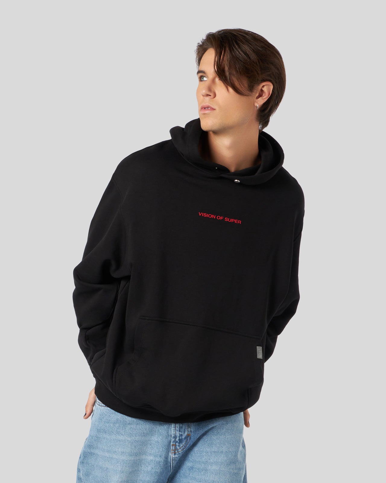 FELPA CON CAPPUCCIO NERA CON GRAFICA VISION SLOGAN