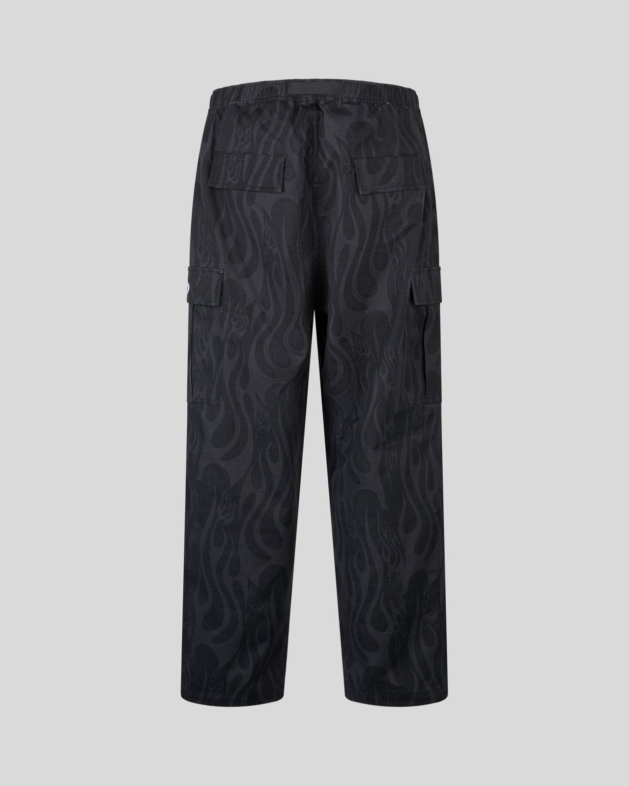 PANTALONE CARGO NERO CON FIAMME ALL OVER