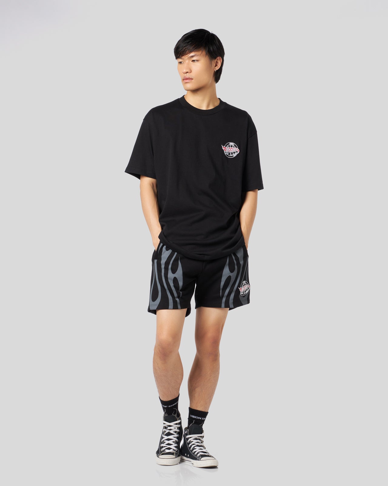 T-SHIRT NERA CON GRAFICA RED CAR