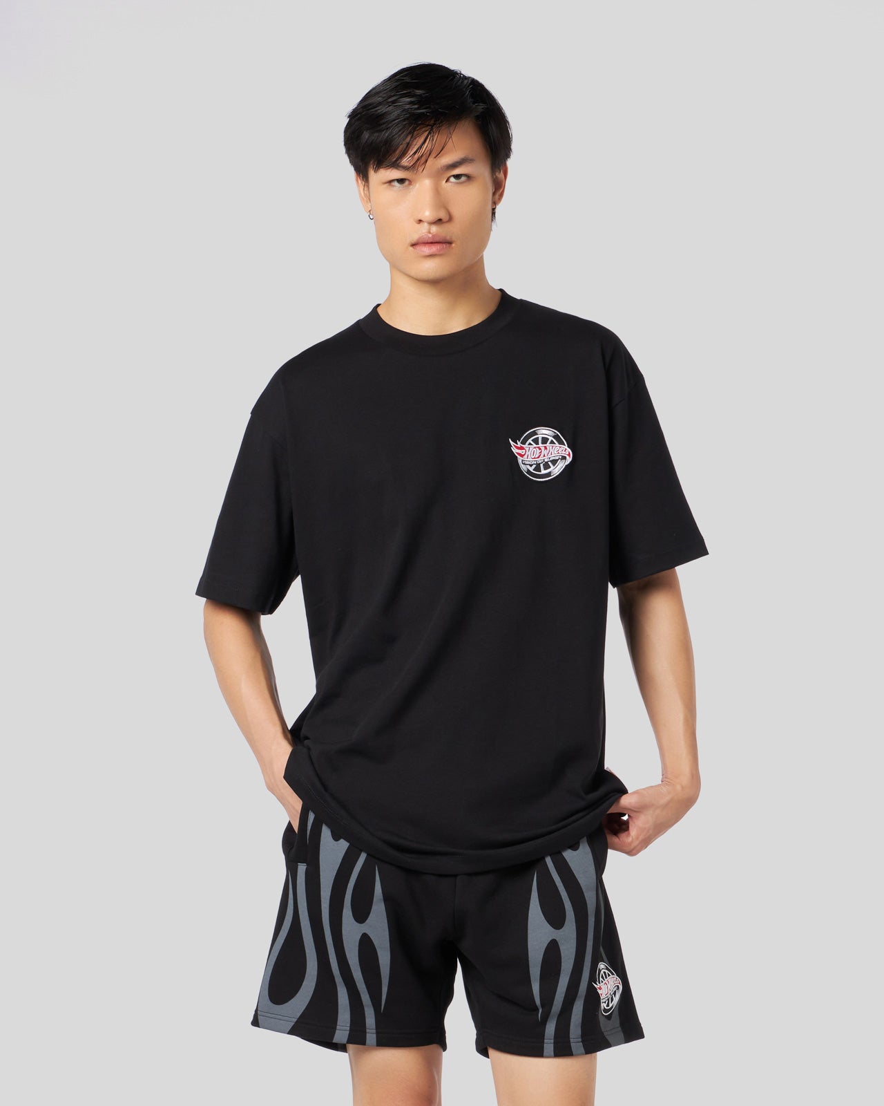 T-SHIRT NERA CON GRAFICA BLUE MOTOR