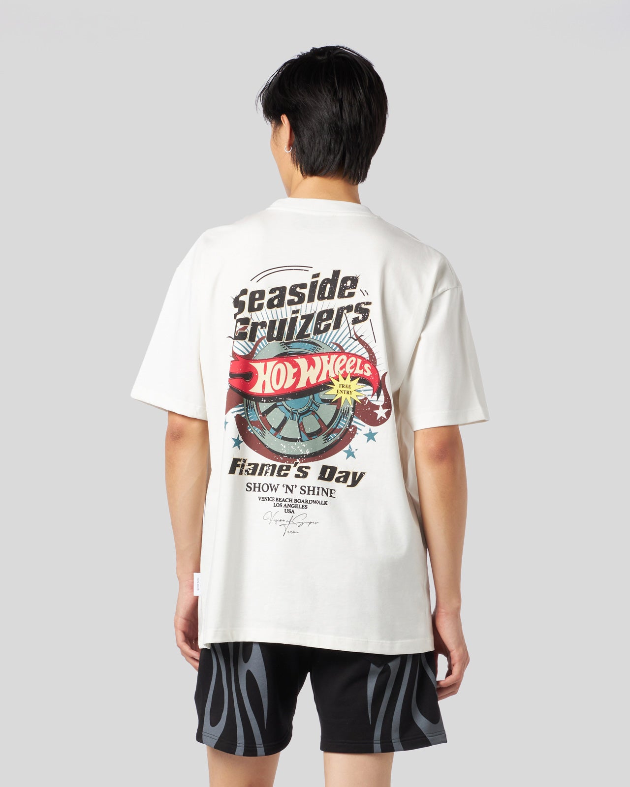 T-SHIRT BIANCA CON LOGO HOT WHEELS ICONICO