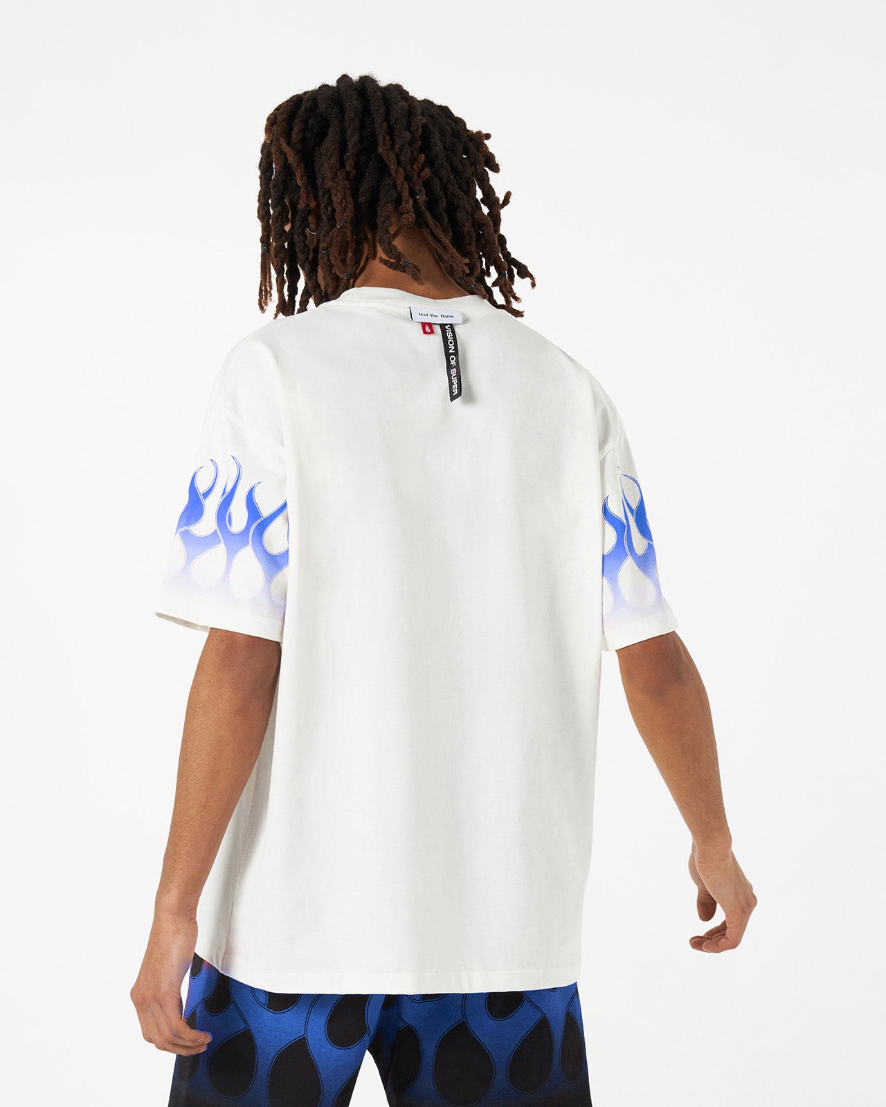 WHITE T-SHIRT WITH BLUE FLAMES