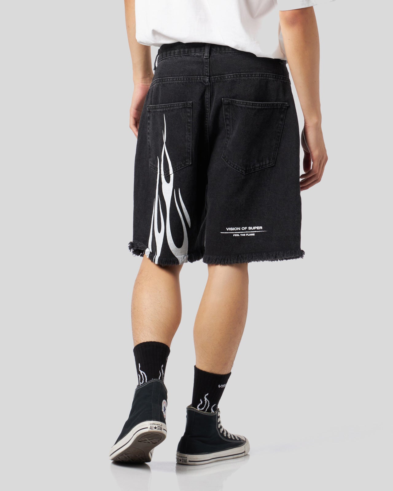 BLACK DENIM SHORTS WITH PRINTED FLAMES AND LOGO