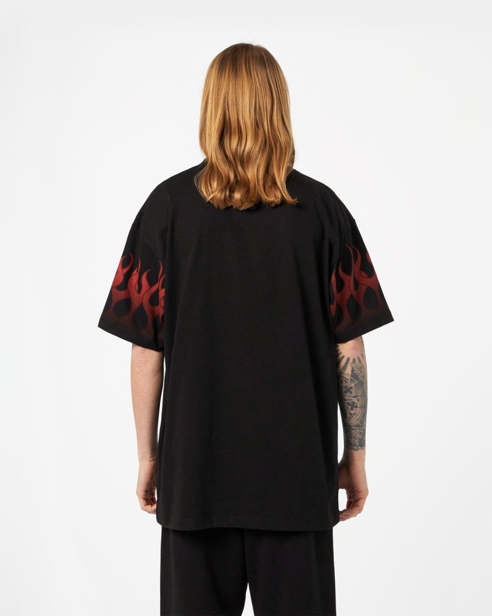 BLACK T-SHIRT WITH RED FLAMES