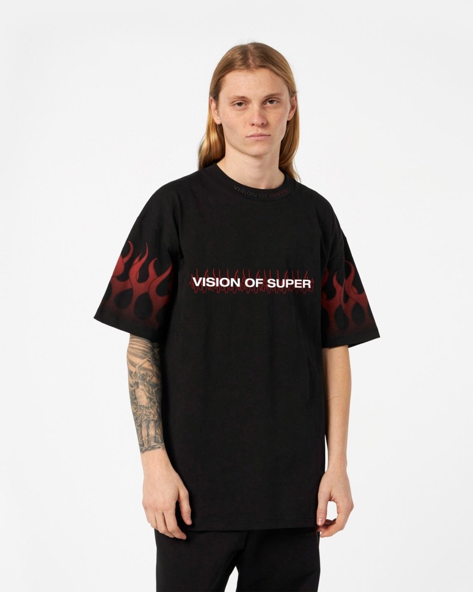 BLACK TSHIRT WITH RED FLAMES AND LOGO