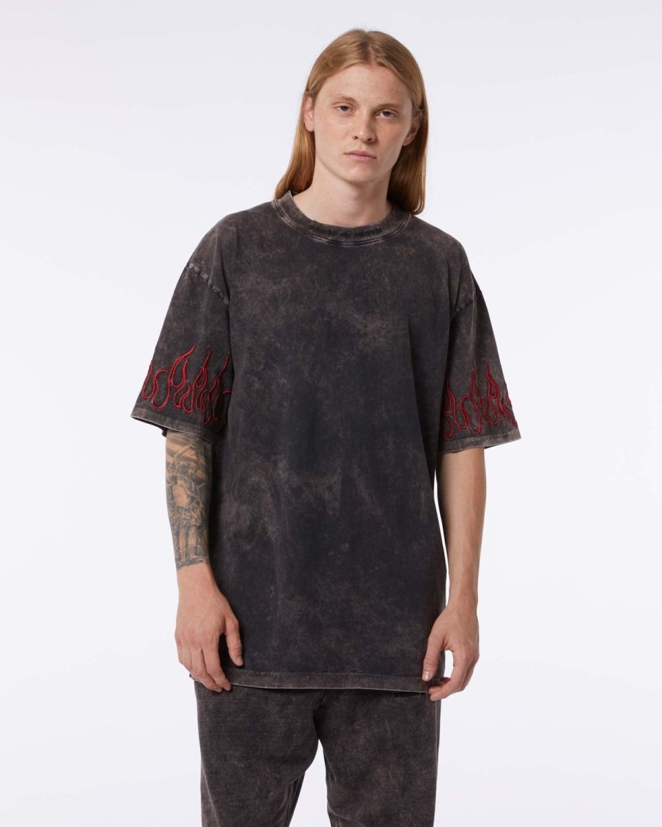 RED EMBROIDERED FLAMES STONE-WASHED T-SHIRT